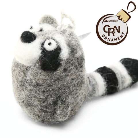 Raccoon ornament (min. order qty 6 required)